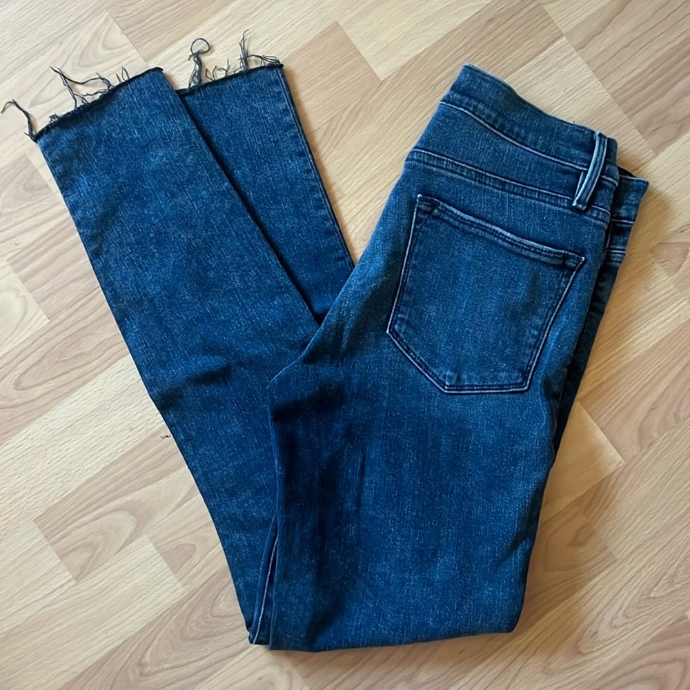 FRAME Le High Skinny size 28